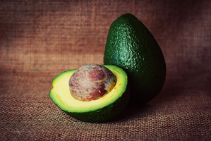 avocado-933060_640.jpg