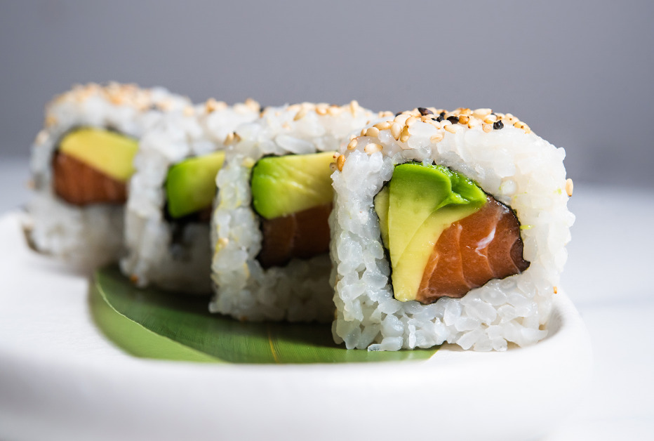 salmon roll v2.png